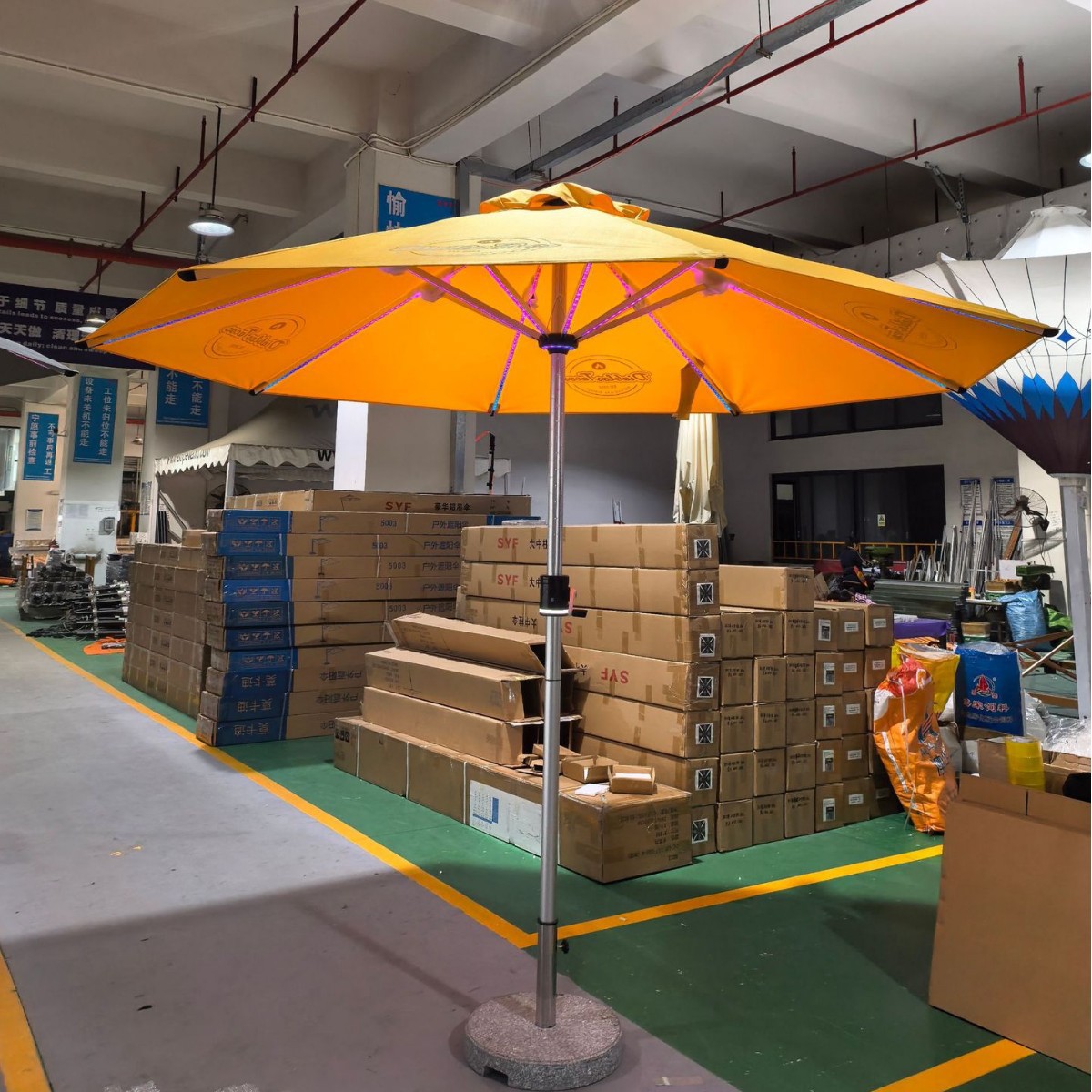 Parasol de jardin robuste et g - Outdoor Furniture Plus avis et prix